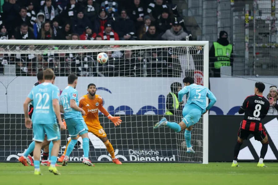 Eintracht Frankfurt vs TSG Hoffenheim (21:30 – 24/01) | Xem lại trận đấu