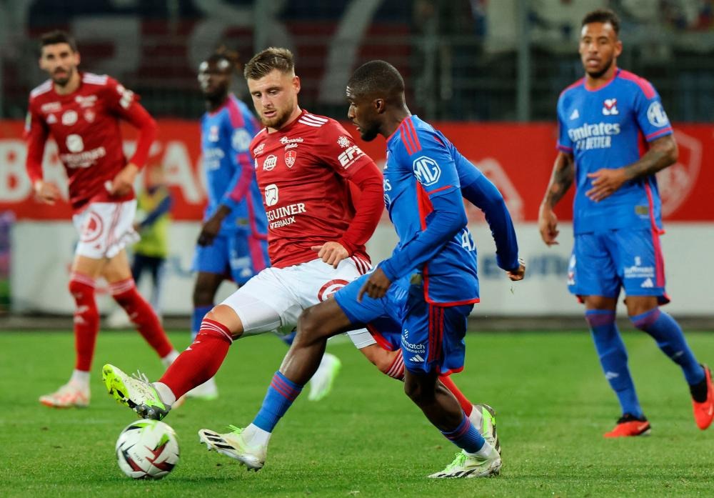 nhan-dinh-soi-keo-lyon-vs-brest-luc-02h45-ngay-19-1-2026-1