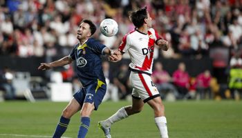 Rayo Vallecano vs Espanyol (01:00 – 24/04) | Xem lại trận đấu